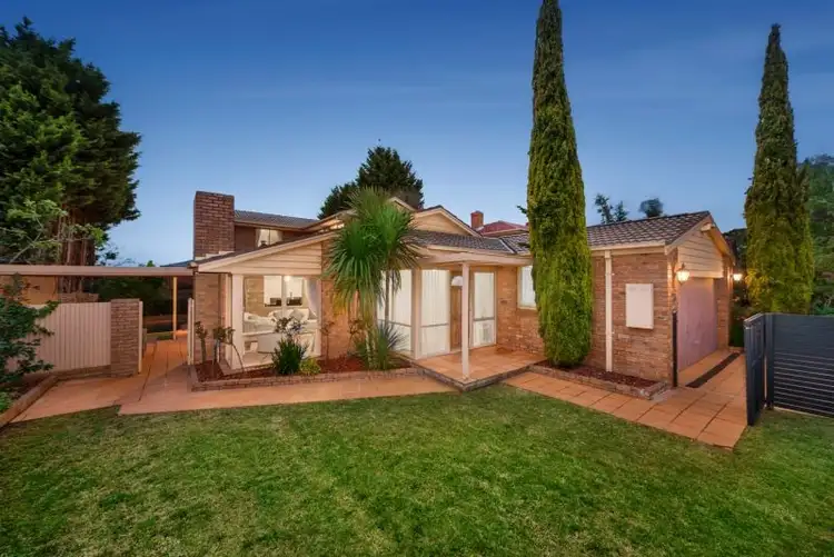 23 Carrington Court, Burwood East VIC 3151