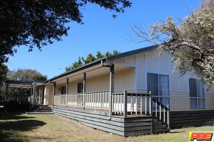32 LOUIS ROAD, Venus Bay VIC 3956
