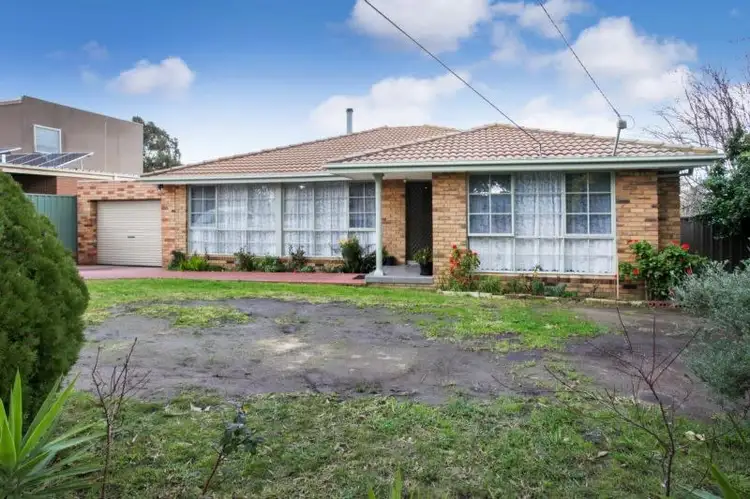 21 Chisholm Avenue, Attwood VIC 3049