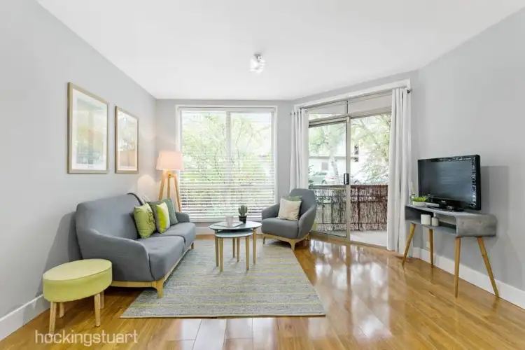 Main view of Homely apartment listing, 2/37 Carroll Crescent, Glen Iris VIC 3146