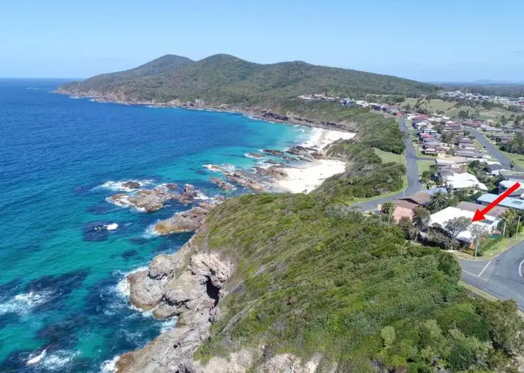 Fifth view of Homely house listing, 2 Lakeview Crescent, Forster NSW 2428