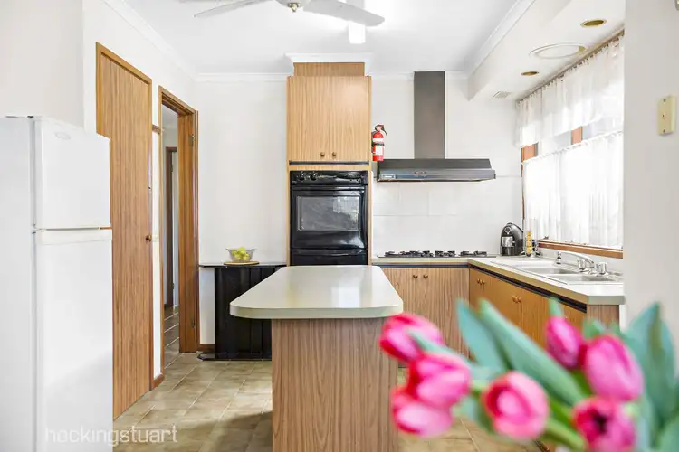 Fifth view of Homely house listing, 8 Charinga Drive, Werribee VIC 3030