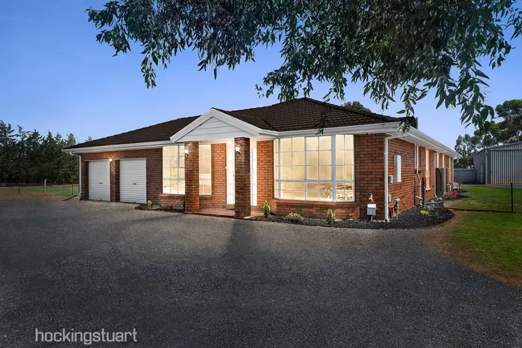 5 Greenstead Amble, Kurunjang VIC 3337