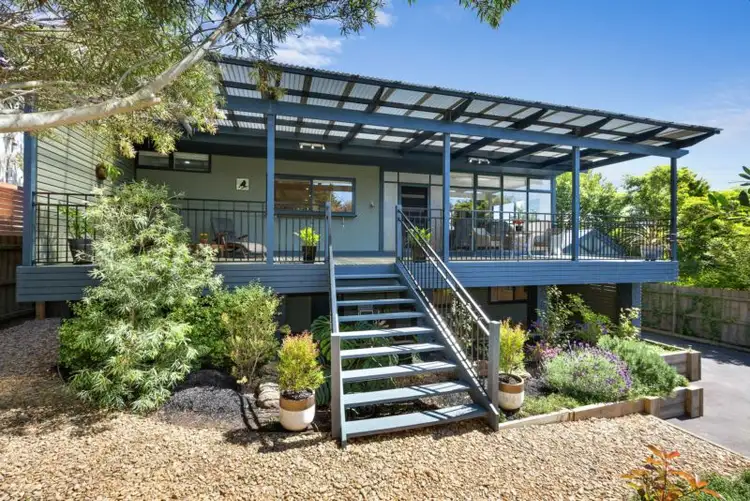 28 Canadian Bay Road, Mount Eliza VIC 3930