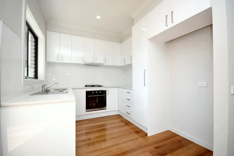 3/12 Broadmeadows Road, Tullamarine VIC 3043