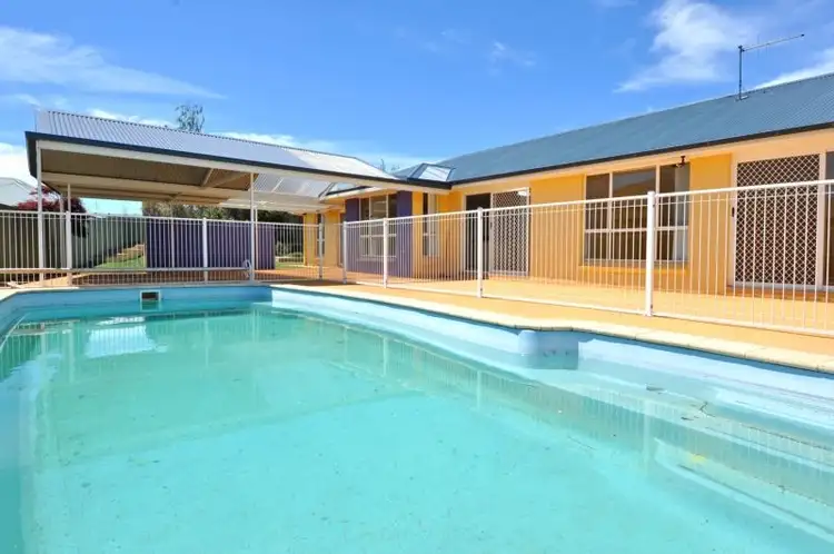 Second view of Homely house listing, 8 Willow Drive, Kelso NSW 2795
