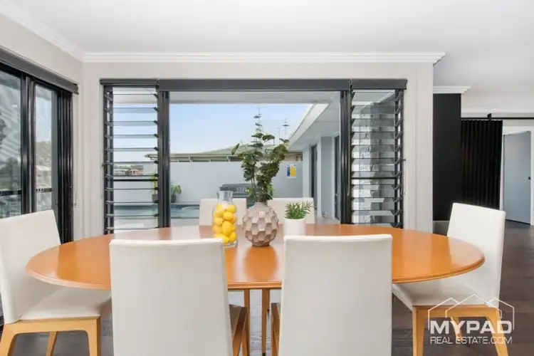 Sixth view of Homely house listing, 10 Swordfish Court, Palm Beach QLD 4221