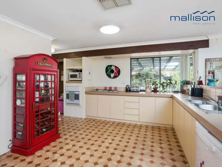 27 Hartwell Parade, Jandakot WA 6164