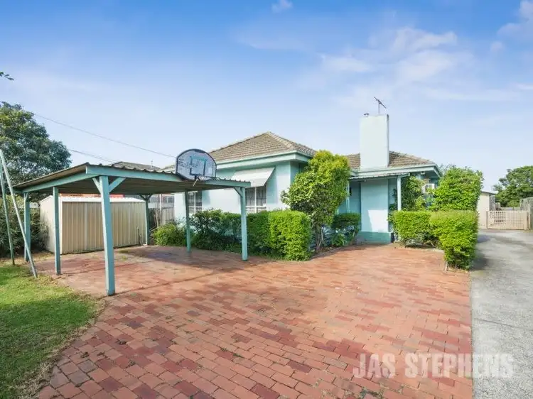Second view of Homely house listing, 92 Ashley Street, Maidstone VIC 3012