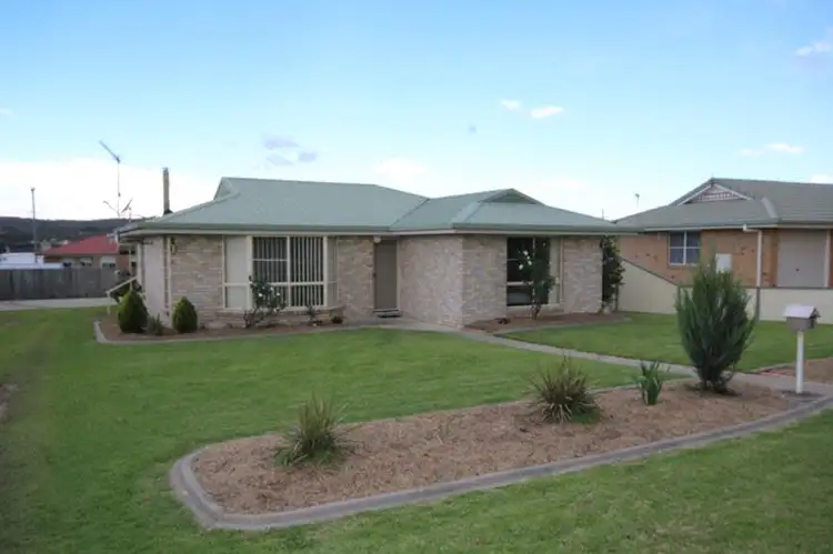 Second view of Homely house listing, 3 Wright Court, Stanthorpe QLD 4380