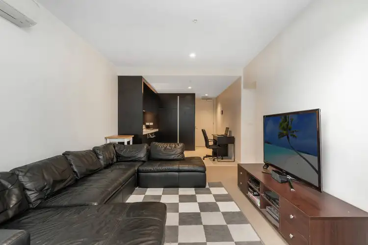 2208/50 Albert Road, South Melbourne VIC 3205