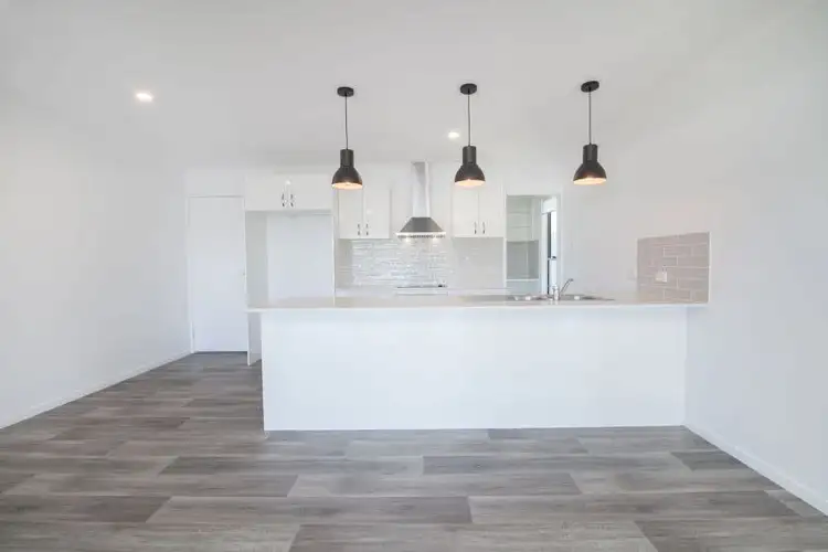 Seventh view of Homely house listing, 1 Gardner Place, Silkstone QLD 4304