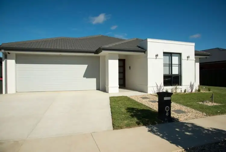 Main view of Homely house listing, 8 Peepbo Street, Wangaratta VIC 3677