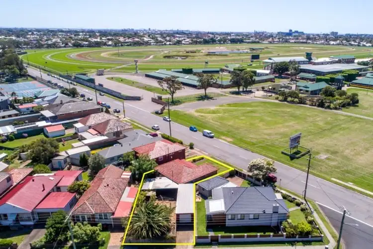 158 Chatham Street, Broadmeadow NSW 2292