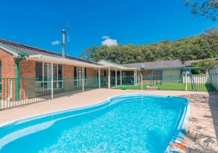 Main view of Homely house listing, 86 Silky Oak Drive, Caves Beach NSW 2281