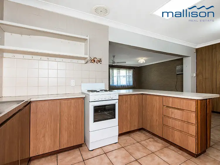 Sixth view of Homely house listing, 10 Legge Place, Beckenham WA 6107