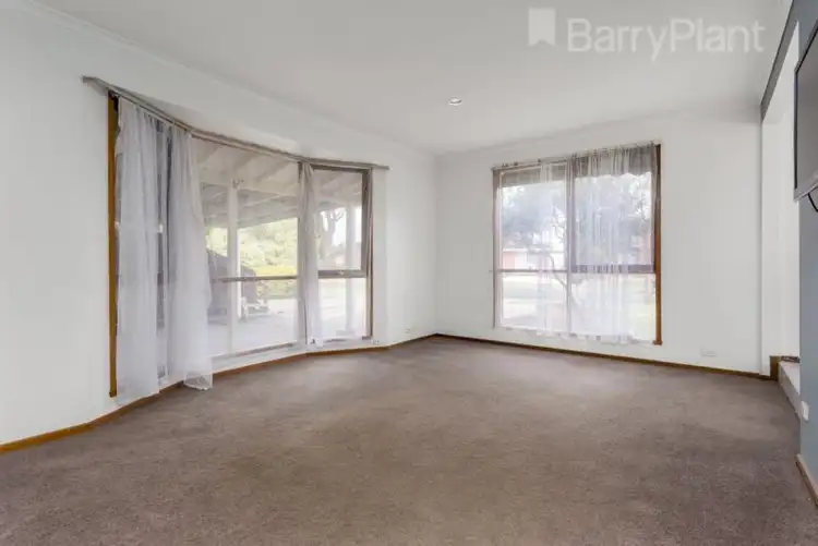 Second view of Homely house listing, 7 Leake Court, Altona Meadows VIC 3028