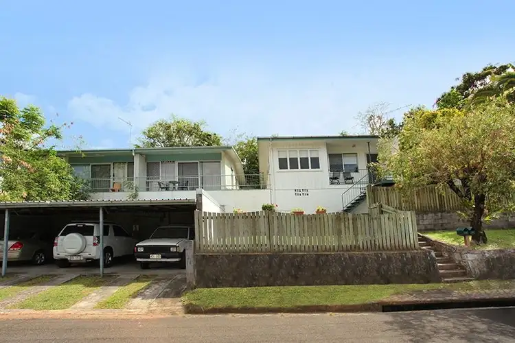 1/6 Washington Street, Nambour QLD 4560