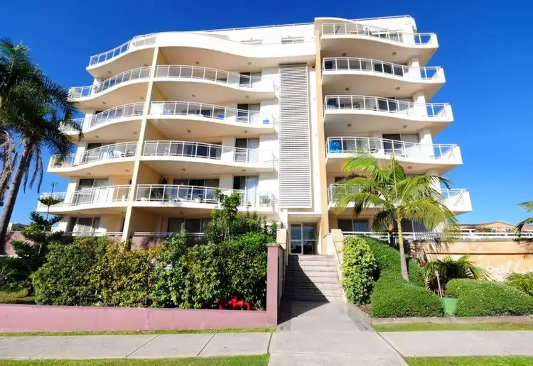 6/2-6 Copnor Ave, The Entrance NSW 2261