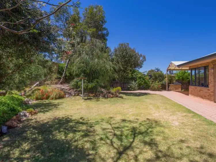Fourth view of Homely house listing, 52 THE CIRCLE, Warwick WA 6024