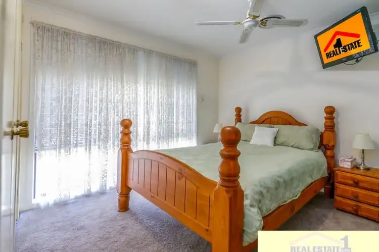 Sixth view of Homely house listing, 5 Avon Place, St Clair NSW 2759