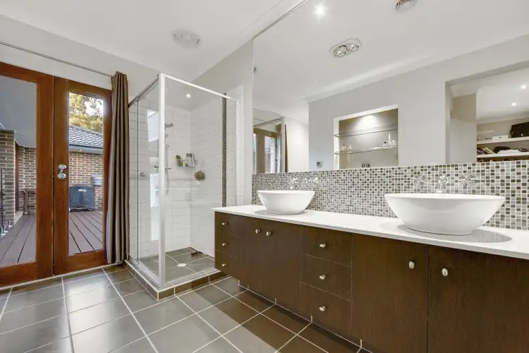 Sixth view of Homely house listing, 5 Nolan Court, Sandhurst VIC 3977