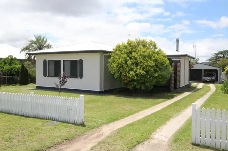 17 Stanton Street, Stanthorpe QLD 4380