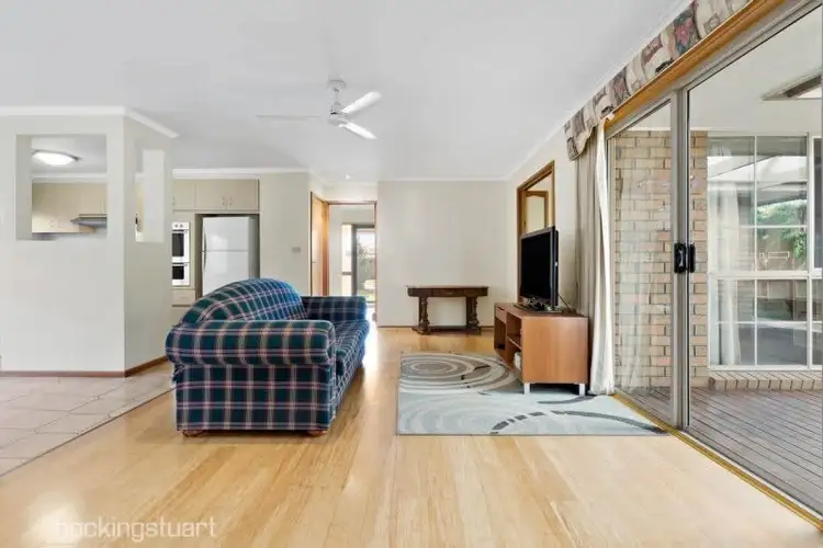 Sixth view of Homely house listing, 2 Ernest Close, Melton West VIC 3337