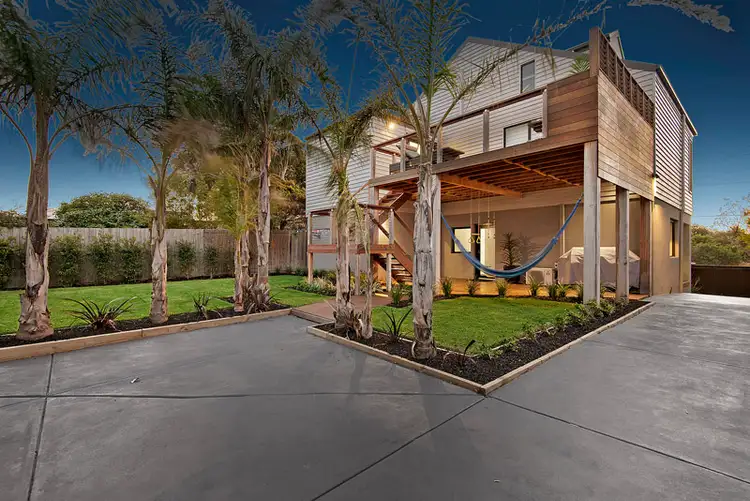 144 Nepean Highway, Seaford VIC 3198