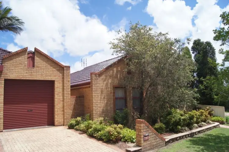 1/8 Cassia Close, Warabrook NSW 2304