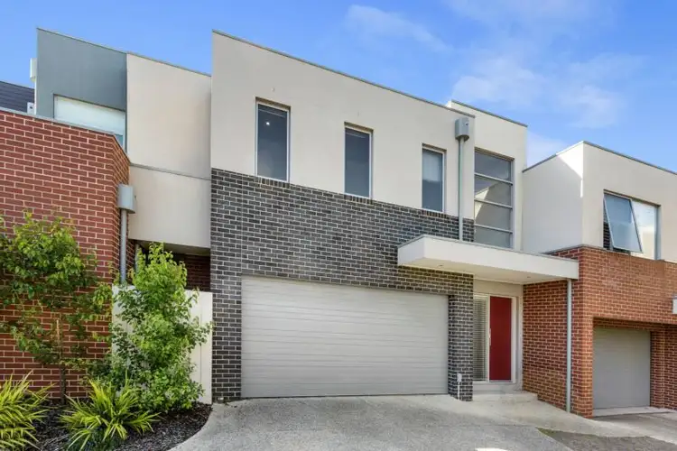 25 Tanti Avenue, Mornington VIC 3931