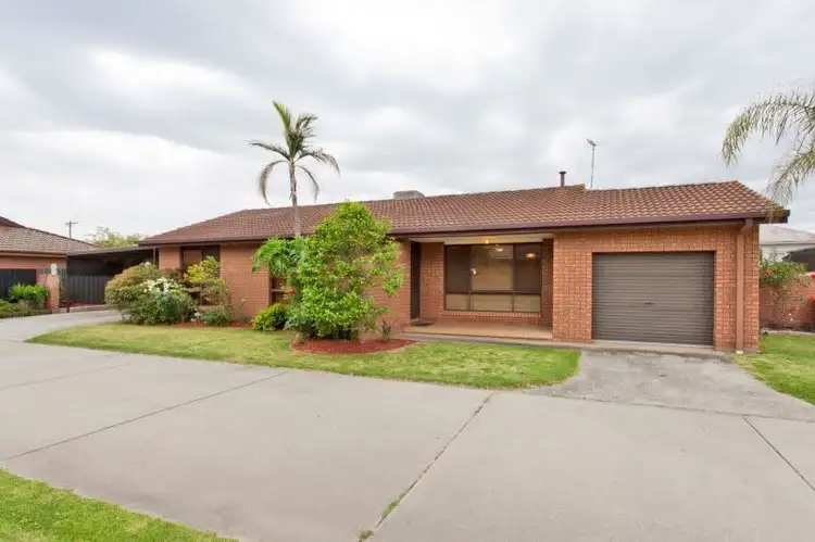 Main view of Homely townhouse listing, 2/363 Dick Road, Lavington NSW 2641