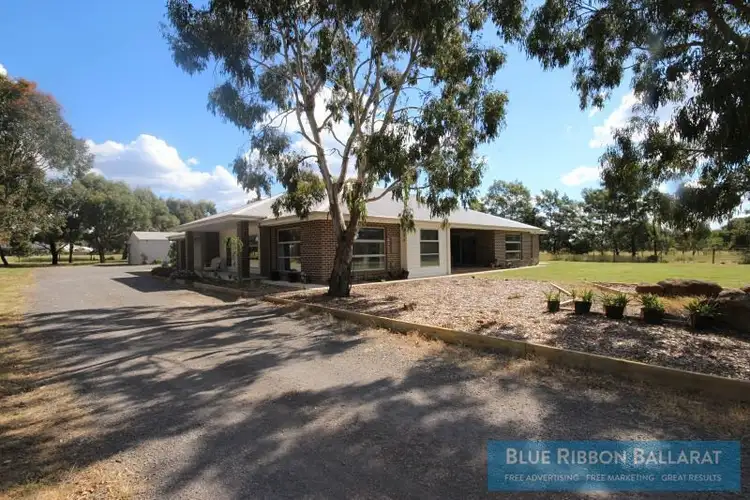 41 Ochiltree Court, Cardigan VIC 3352