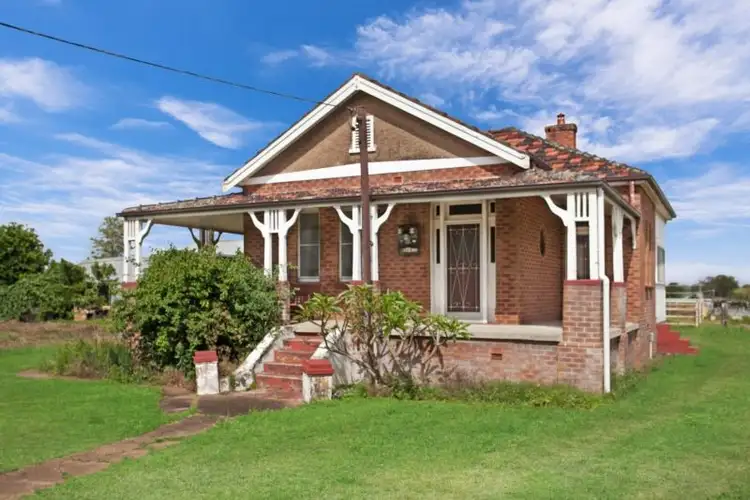 Main view of Homely house listing, 100 Louth Park Road, South Maitland NSW 2320