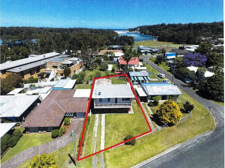 38 Iverison Road, Sussex Inlet NSW 2540