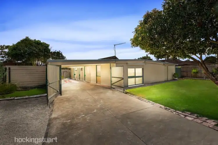 3 Mathews Street, Melton South VIC 3338