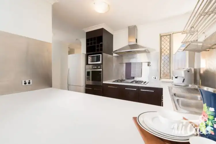 Sixth view of Homely house listing, 1/324 Hector Street, Tuart Hill WA 6060