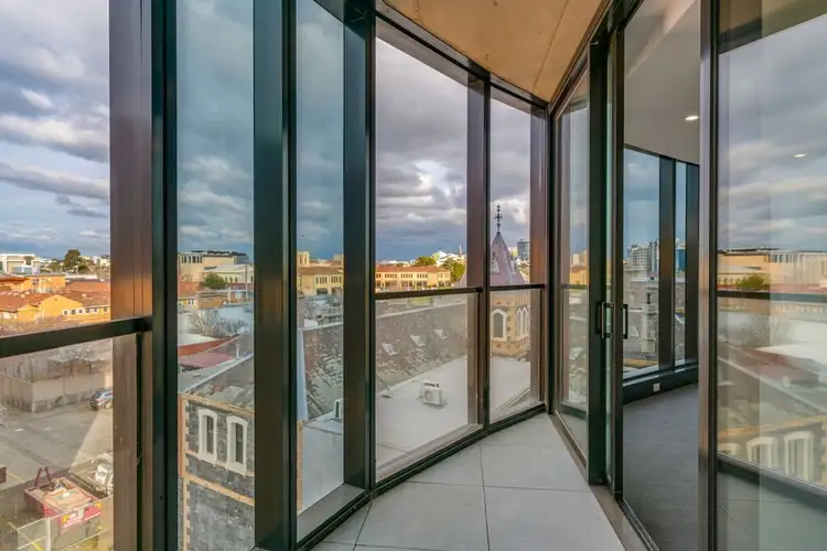 Fifth view of Homely apartment listing, ../555 St Kilda Road, Melbourne VIC 3004