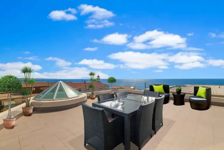 65 Dening St, The Entrance NSW 2261