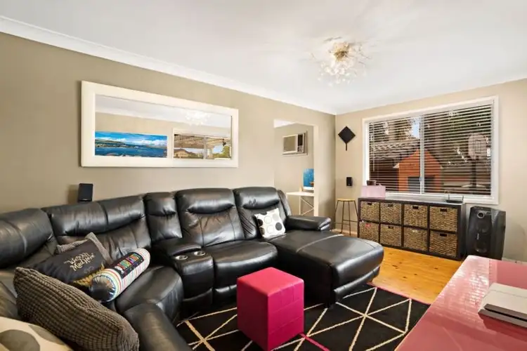 25 Frater Avenue, Tenambit NSW 2323