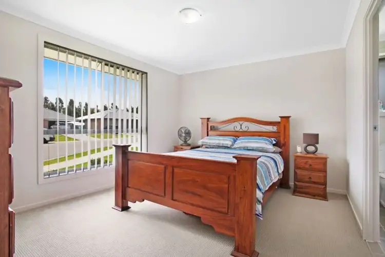 Fourth view of Homely house listing, 11 Midfield Close, Rutherford NSW 2320