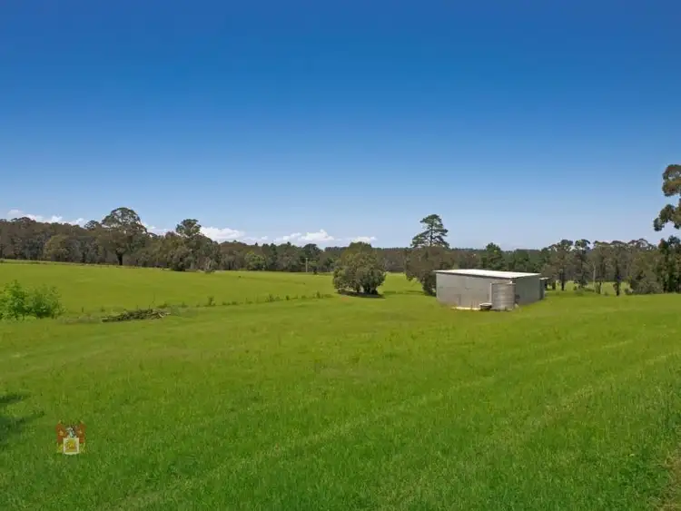 25 Recreation Road, Kinglake West VIC 3757