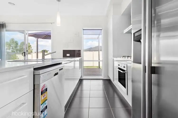 Fifth view of Homely house listing, 27 Savanna Parade, Truganina VIC 3029