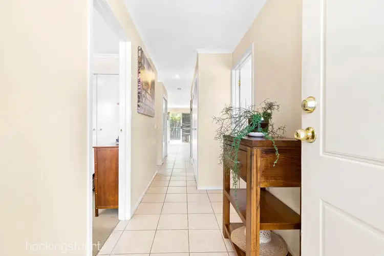 Second view of Homely house listing, 25 Mundi Crescent, Manor Lakes VIC 3024