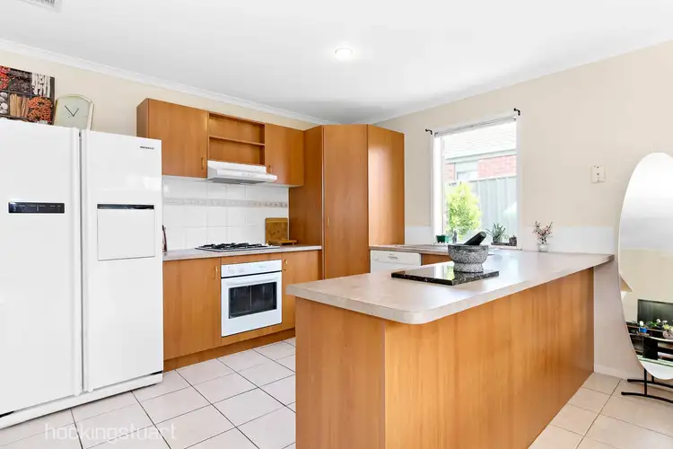 Fifth view of Homely house listing, 25 Mundi Crescent, Manor Lakes VIC 3024