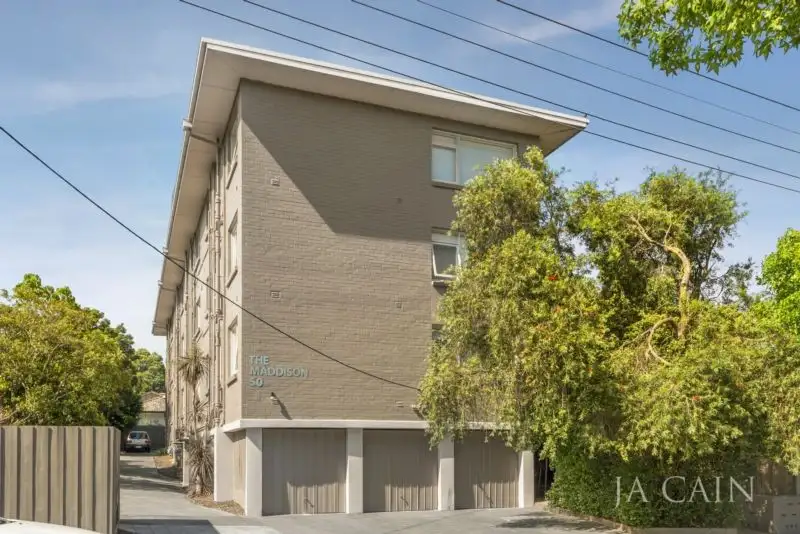 Main view of Homely apartment listing, 6/50 Leura Grove, Hawthorn East VIC 3123