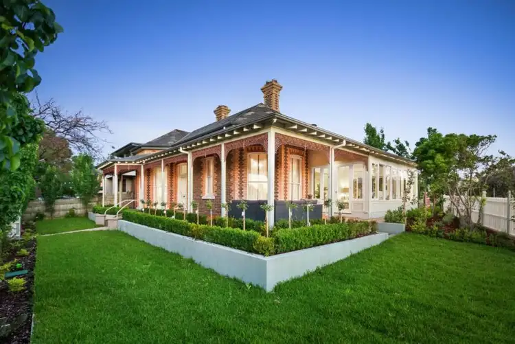 19 Albert Street, Mornington VIC 3931