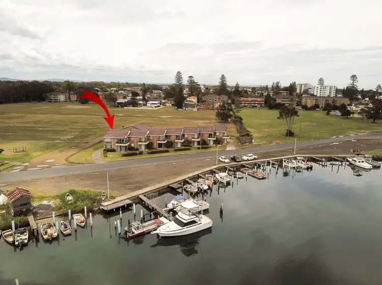 1/9 Point Road, Tuncurry NSW 2428