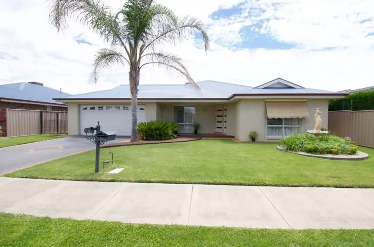 Main view of Homely house listing, 4 Sturt Court, Wangaratta VIC 3677