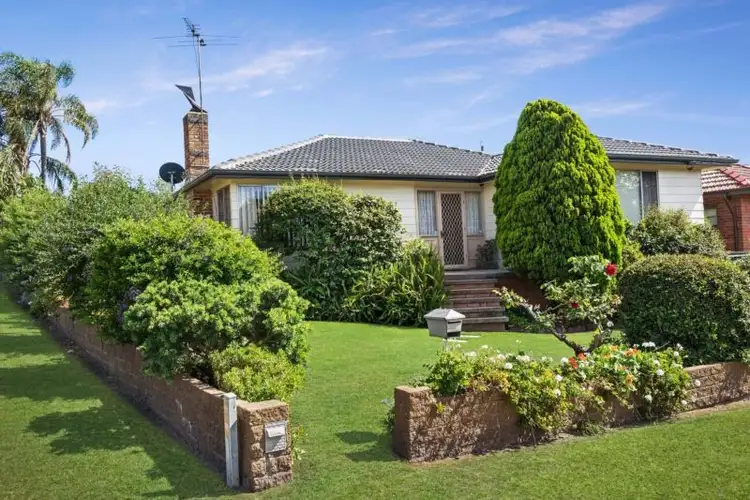 7 Pearson Street, Rutherford NSW 2320